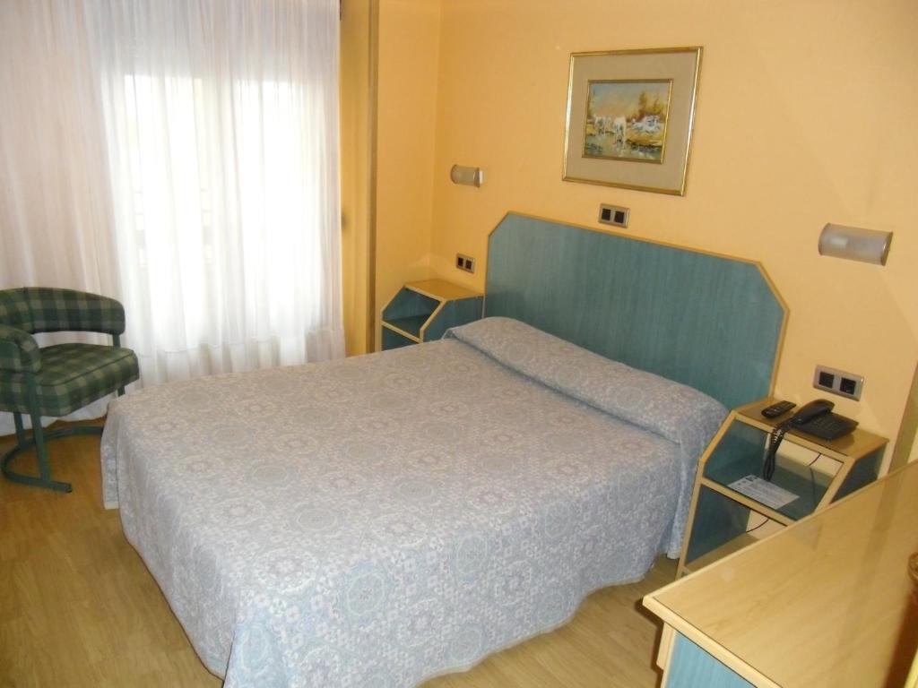 Hostal Don Suero Leon Ruang foto